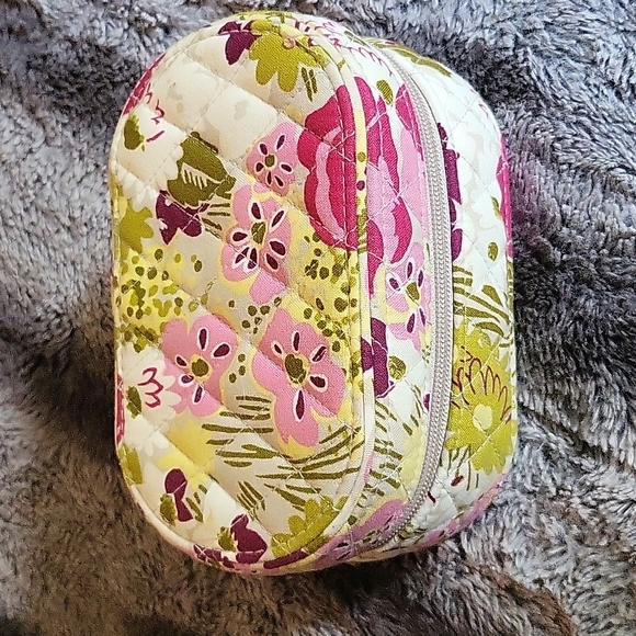 Vera Bradley 4 Piece Set - wallet, jewelry case, purse - great used condition - Picture 7 of 17